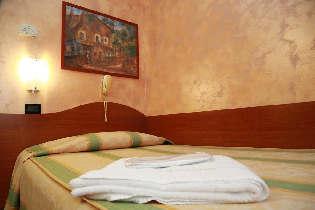 Hotel Dorè Milaan Buitenkant foto