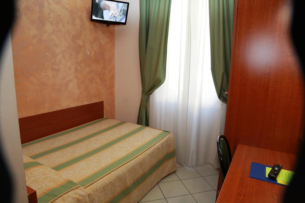 Hotel Dorè Milaan Buitenkant foto