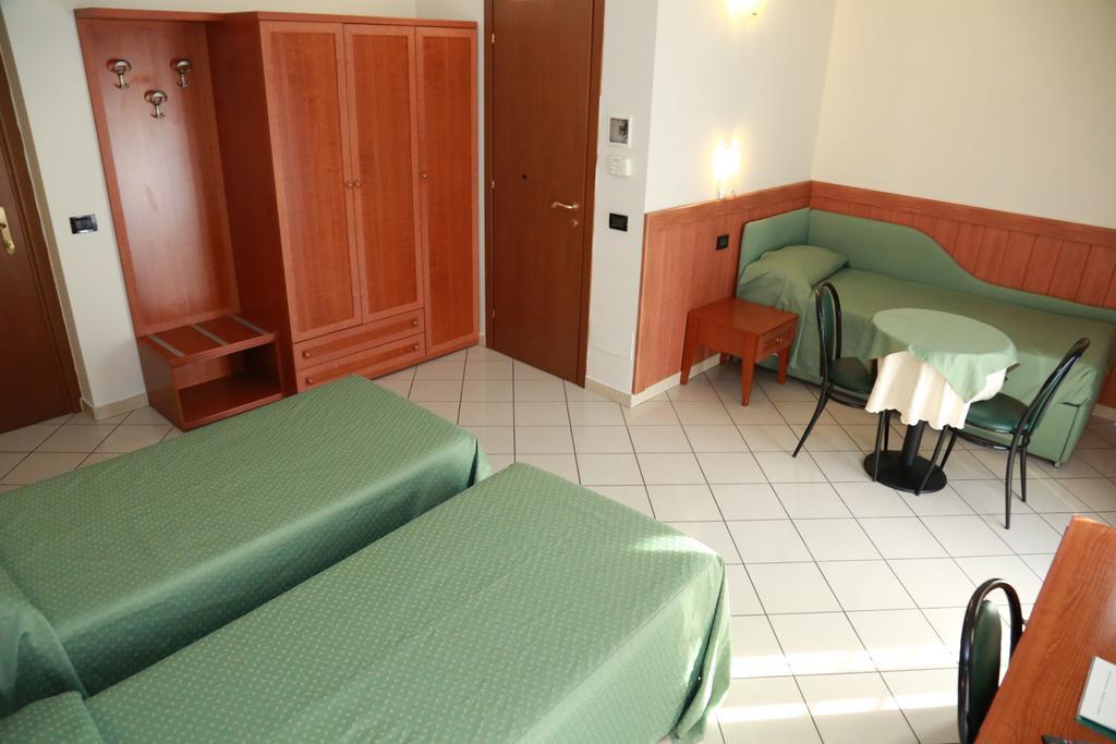 Hotel Dorè Milaan Buitenkant foto